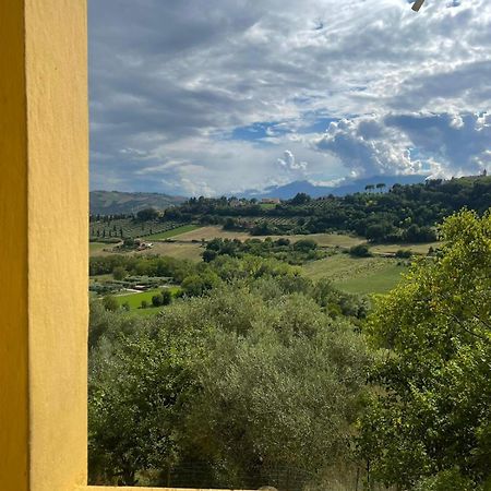 Lemon B&B Monsampolo Del Tronto Exterior foto